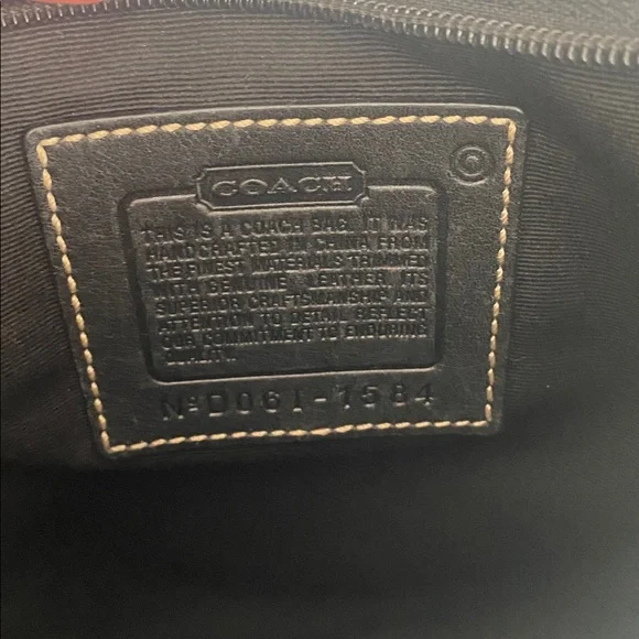 Coach crossbody - Picture 6 of 8